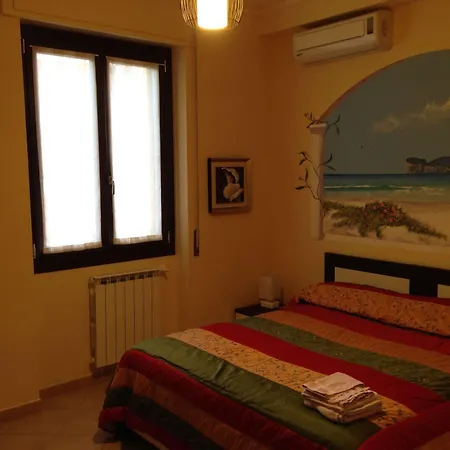La Porta Accanto Frühstückspension Sassari
